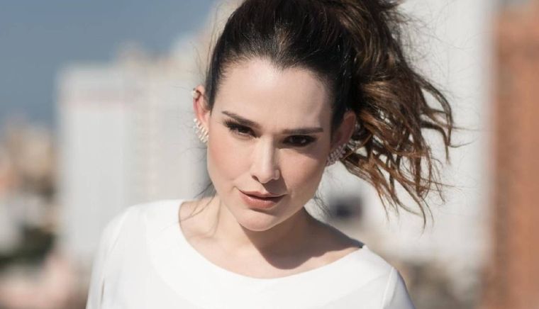 Lali González comentó con quien estará En su llegada al país, ya sabe dónde quedarse.