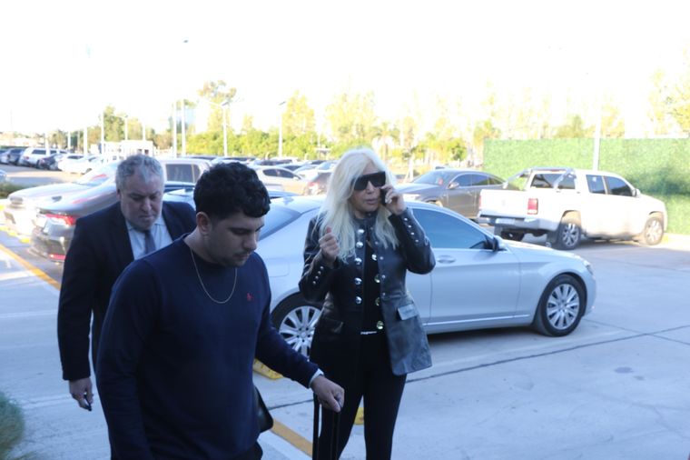 La diva de los teléfonos pasó un mal momento al trasladarse hacia el vecino país. Foto: RS Fotos