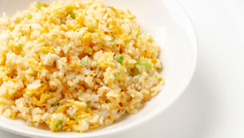 ¡No cocines horas y horas! El arroz con huevo te resolverá el almuerzo en minutos ¡No cocines horas y horas! El arroz con huevo te resolverá el almuerzo en minutos