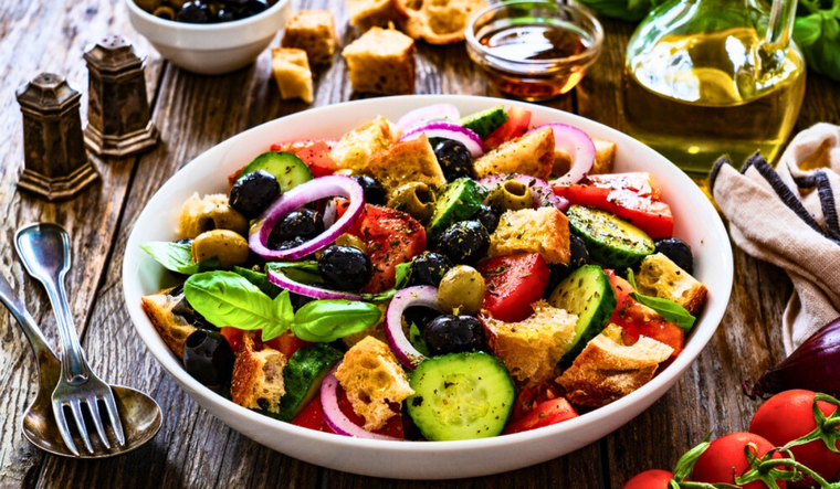 Receta rápida de panzanella: ensalada toscana ideal para el calor Foto: Shutterstock