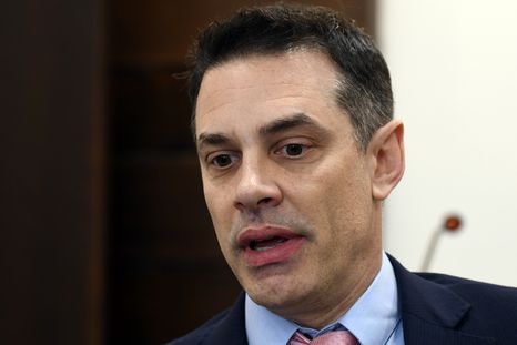 El secretario de Justicia remarcó los beneficios del sistema acusatorio de Mendoza, aunque reclamó cubrir la vacante que dejó Walter Bento y otros cargos clave. El secretario de Justicia remarcó los beneficios del sistema acusatorio de Mendoza, aunque reclamó cubrir la vacante que dejó Walter Bento y otros cargos clave.