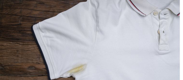 Las manchas amarillas desaparecerán con esta limpieza. Foto: Shutterstock