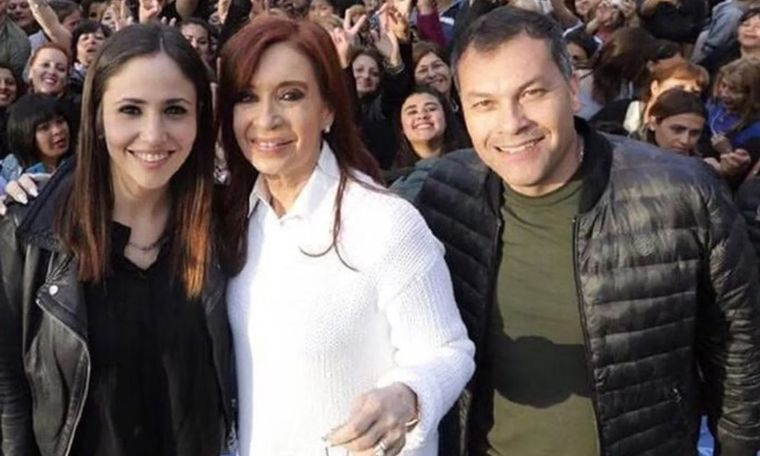 Romina Uhrig, de Gran Hermano, junto a Cristina Kirchner y Walter Festa La ex diputada habló de la posibilidad de volver a la política