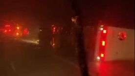 Temporal extremo: camiones volcados en la autopista Rosario–Córdoba. Temporal extremo: camiones volcados en la autopista Rosario–Córdoba.