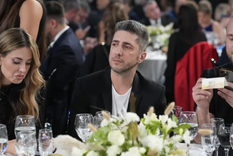 Luego de los Premios Martín Fierro, Jey Mammón reveló por qué Jesica Cirio se fue y lo dejó solo en la mesa. Foto: Captura TV