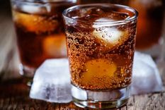 Una gaseosa vuelve a las góndolas y busca ser la líder del país