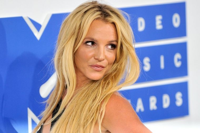 Britney Spears, Instagram