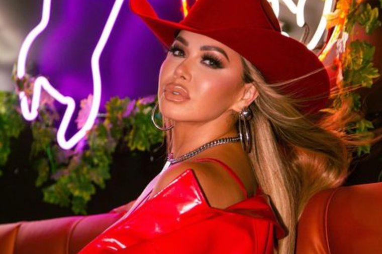 Chiquis Rivera es hija de la fallecida cantante Jenni Rivera. Foto: Instagram