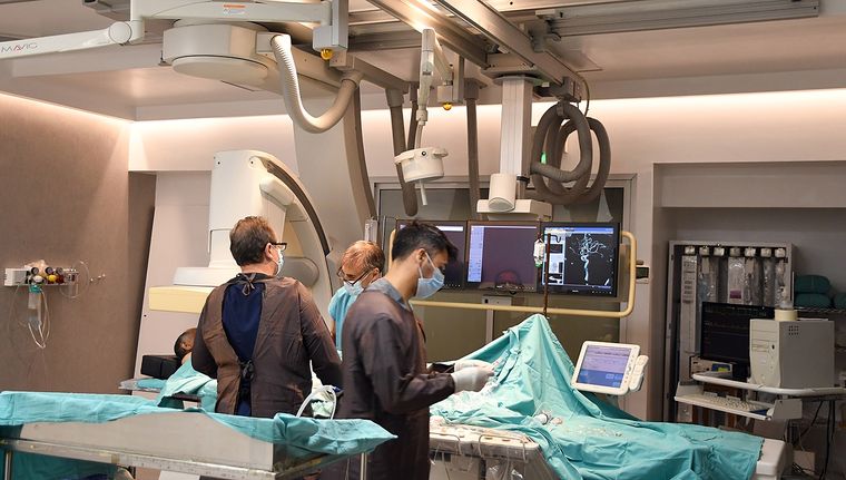 hospitales medicina quirófano pre pagas (16).JPG