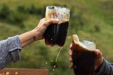 ARCA subasta botellas de Fernet para las fiestas.