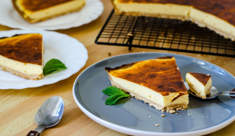 Disfruta del flan parisien: receta francesa con toque de vainilla Foto: Shutterstock