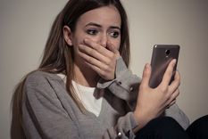 ¿Redes sociales o espejos deformantes? Te contamos cómo afectan en nuestra mente Foto: Shutterstock