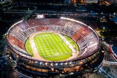 como boca ante river: el otro clasico que se jugara con camisetas alternativas y tambien hay polemica