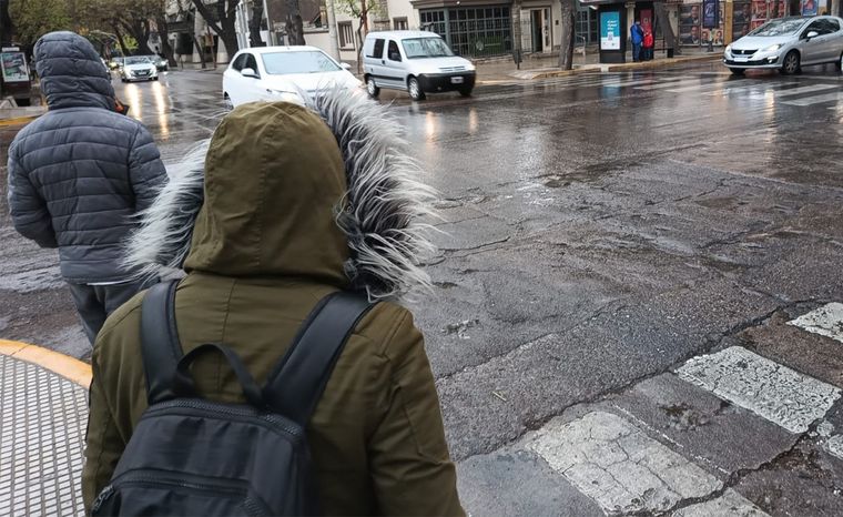 Los próximos días se registrarán temperaturas bajas y precipitaciones Foto: Walter Moreno / MDZ. Foto realizada con Moto G72