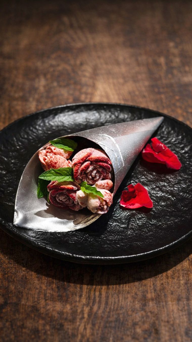 El postre de Abrasado: un ramo de rosas de chocolate. ¡Impactante! El postre de Abrasado: un ramo de rosas de chocolate. ¡Impactante!