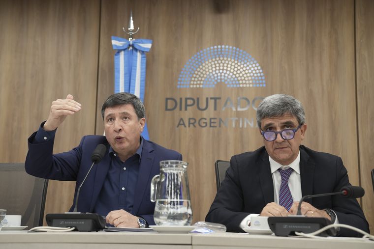 Daniel Arroyo y Pablo Yedlin, diputados kirchneristas. Daniel Arroyo y Pablo Yedlin, diputados kirchneristas.