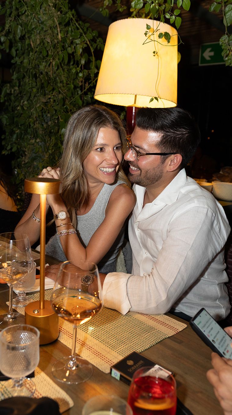 Angie Landaburu y Augusto Marini. Angie Landaburu y Augusto Marini.