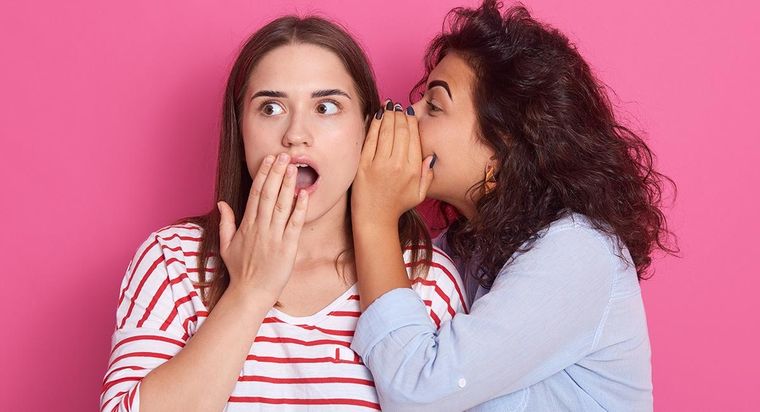 Estos son los cuatro signos más chismosos del horóscopo Foto: Shutterstock