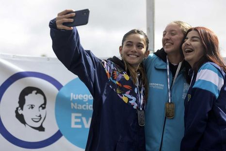 Los Juegos Evita y las becas deportivas a los atletas argentinos.