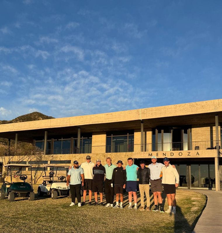 Julián Arroyo recibió a los Wallabies y los acompañó al campo de golf.