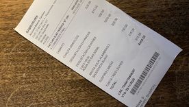 Los comercios deben entregar tickets con la discriminación de los impuestos que se pagan Los comercios deben entregar tickets con la discriminación de los impuestos que se pagan