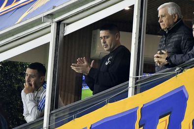 MDZol | La Bombonera estalló tras la eliminación de Boca y otra vez hubo insultos para Riquelme y su comisión. Foto: FotoBaires