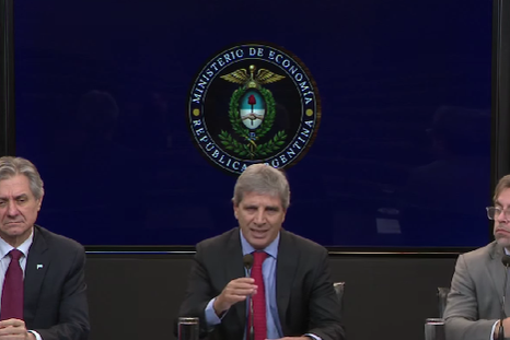 luis caputo: el objetivo es refinanciar los vencimientos a la menor tasa posible luis caputo: el objetivo es refinanciar los vencimientos a la menor tasa posible