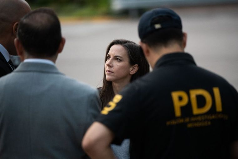 El chofer de la ministra de Seguridad tuvo un grave accidente vial el sábado por la madrugada.