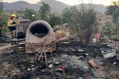 El horno de barro, origen del incendio fatal en Los Chacayes, donde una persona perdió la vida.
