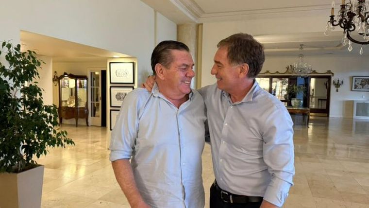 Guillermo Montenegro, quien piensa volver a General Pueyrredón más pronto que tarde, y Diego Santilli, en la previa de La Derecha Fest Guillermo Montenegro, quien piensa volver a General Pueyrredón más pronto que tarde, y Diego Santilli, en la previa de La Derecha Fest