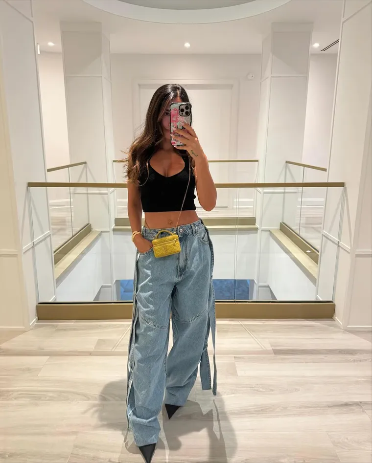 La colección incluye piezas de Gucci y Loewe. La colección incluye piezas de Gucci y Loewe.