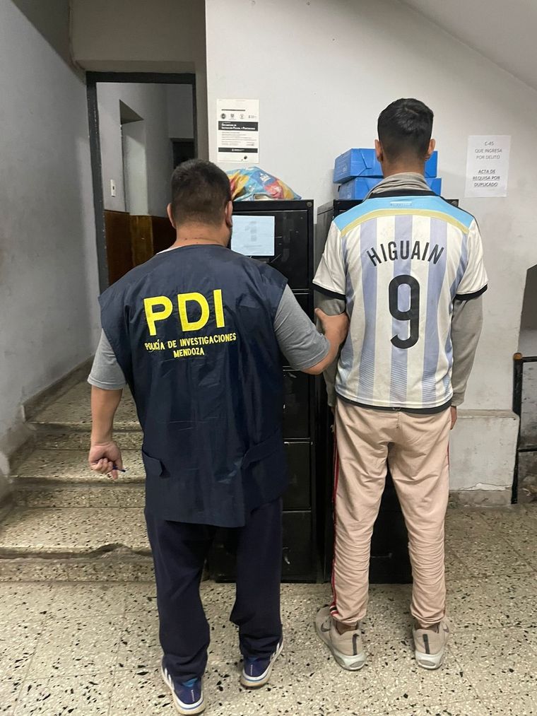 Detención del presunto atacante Foto: Ministerio de Seguridad