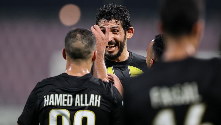 El equipo de Napoleón sigue a paso firme. Foto: @ittihad