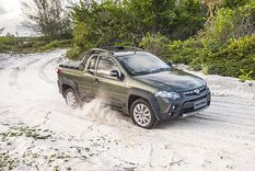 asi es la fiat strada de 3 puertas