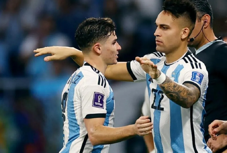 Julián Álvarez y Lautaro Martínez. Foto: Archivo