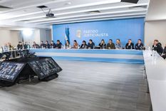 Cumbre de intendentes en el PJ Cumbre de intendentes en el PJ