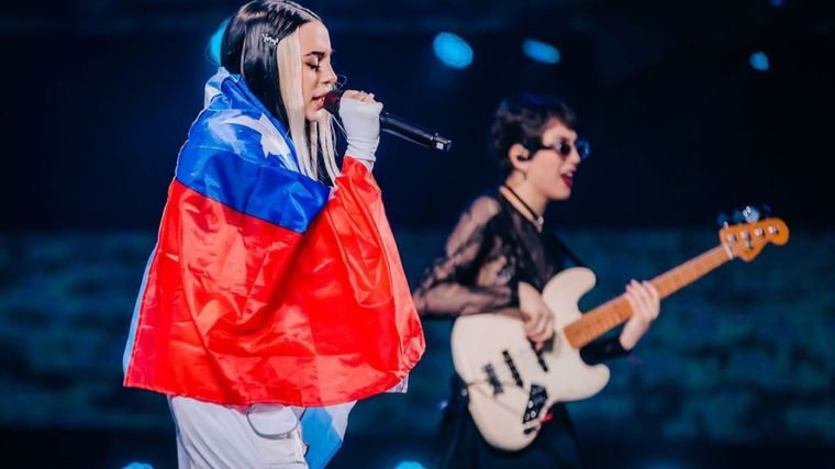 Nicki Nicole Gran perfomance en Chile. Foto: @nickinicole