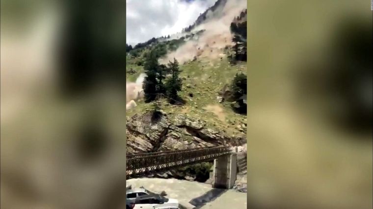 El fenómeno dejó 9 muertos. Foto: Cnn.