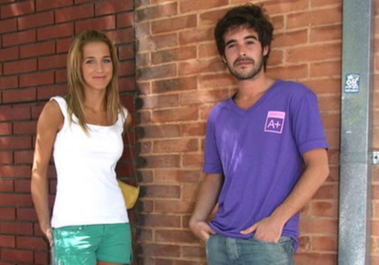 Los actores en una escena de Por amor a vos. Foto: Web