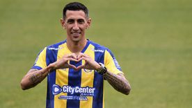 El regreso de Ángel Di María a Rosario Central después de 18 años en los clubes más grandes de Europa causó una verdadera revolución en el Canalla. El regreso de Ángel Di María a Rosario Central después de 18 años en los clubes más grandes de Europa causó una verdadera revolución en el Canalla.