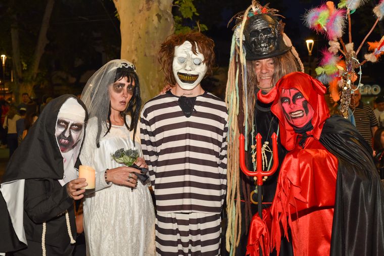 Halloween fue más divertido en la avenida Arístides. ¡Mirá nuestra galería de fotos al final de la nota!