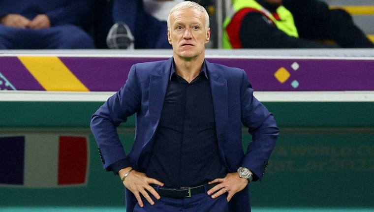 Didier Deschamps habló sobre su futuro en la selección de Francia. Foto: NA