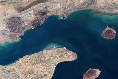 Guerra con Irán: el petróleo y el Estrecho de Ormuz aceleran la crisis política de Trump. Guerra con Irán: el petróleo y el Estrecho de Ormuz aceleran la crisis política de Trump.