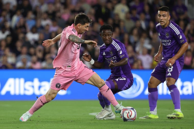 Messi brilló en la remontada del Inter Miami en el clásico contra Orlando City en el Inter&Co Stadium.