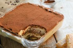 Si eres fanático del tiramisú, prométenos no tentarte con esta foto.