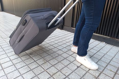Para preservar su casco histórico, este destino prohibió las maletas con ruedas Foto: Agustina Castro