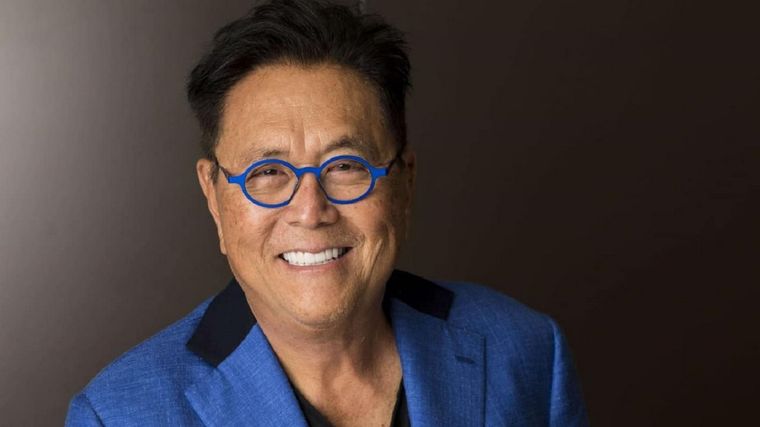Kiyosaki sabe cómo llamar la atención. Foto: EnQuéInvertir.