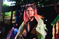 ¿quien es lola rodriguez, la mujer que beso belinda en pleno concierto?