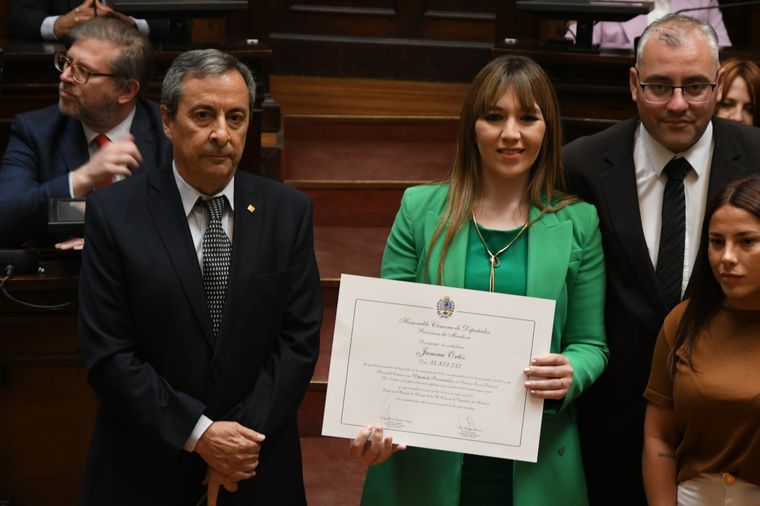 La secretaria de Gobierno de Las Heras juró este jueves como diputada en la Legislatura Foto: Alfredo Ponce/MDZ