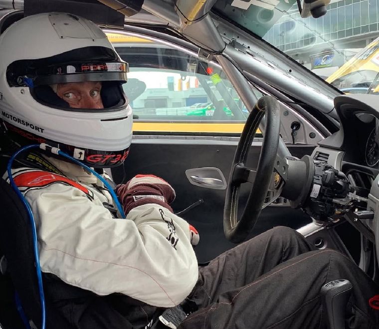 Juha Miettinen competía en categorías de turismo y resistencia.